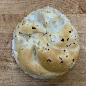 Bread-Rolls-6-Onion-Roll