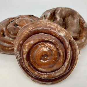 Buns-Donuts-Etc-9-Cinnamon-Swirls