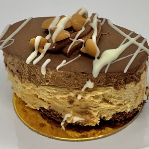 Lg-Pastries-12-Chocolate-Peanut-Butter-Mousse