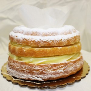 Ready-Made-Cakes-10-Lemon-Ring-Cake